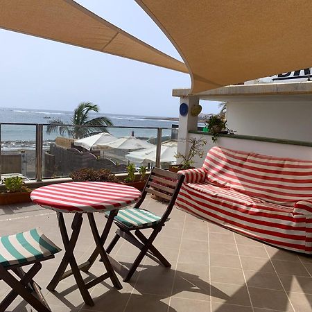 Apartamento Con Encanto En La Playa Frente Al Mar "Posada Rent House" Lägenhet Puerto del Rosario  Exteriör bild