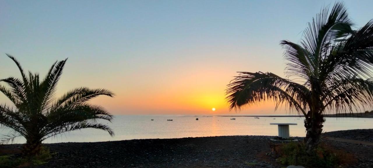 Apartamento Con Encanto En La Playa Frente Al Mar "Posada Rent House" Puerto del Rosario  Exteriör bild