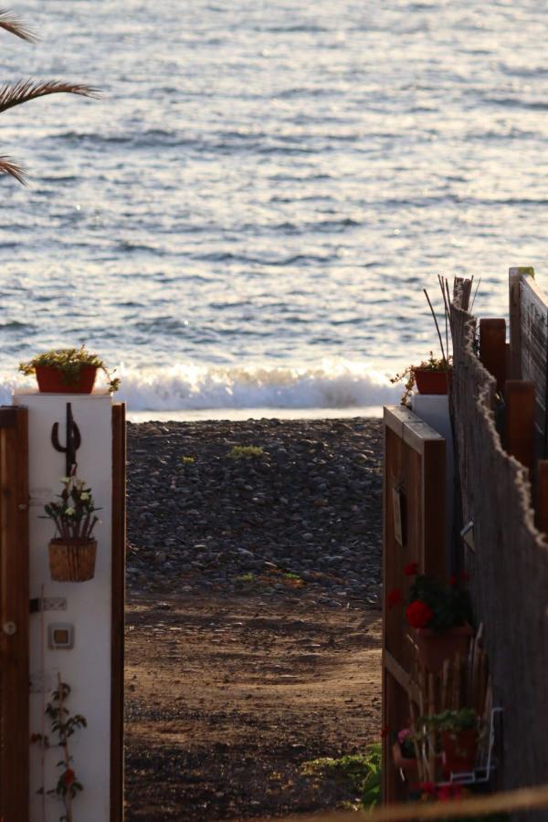 Apartamento Con Encanto En La Playa Frente Al Mar "Posada Rent House" Puerto del Rosario  Exteriör bild