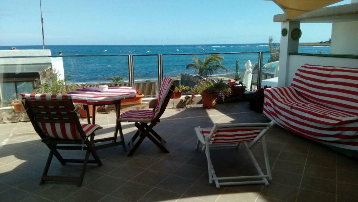 Apartamento Con Encanto En La Playa Frente Al Mar "Posada Rent House" Lägenhet Puerto del Rosario  Exteriör bild